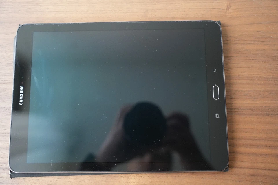 Samsung Galaxy Tab S2 - 32GB - 9.7 (SM-T813) - Bild 2 von 4