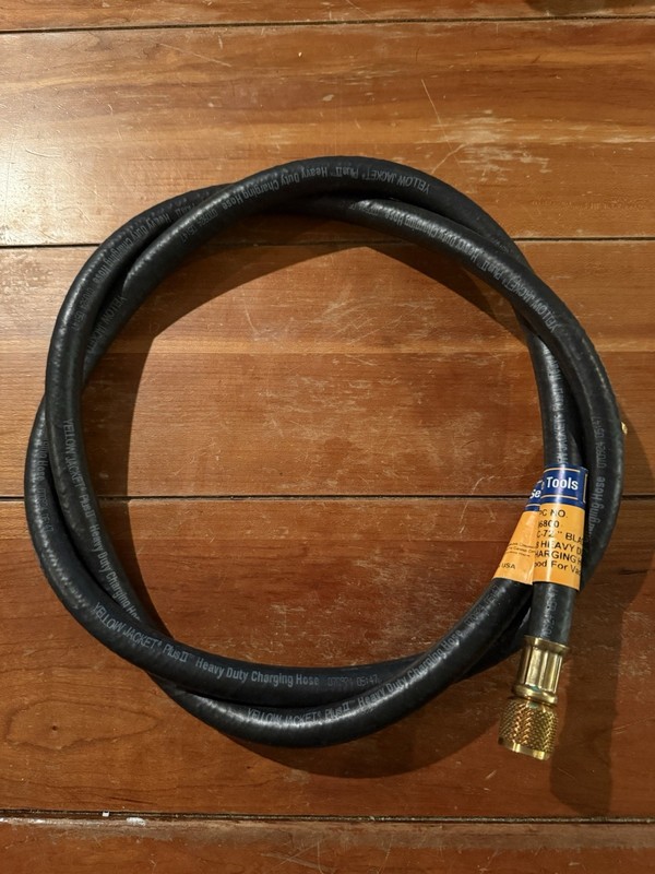 Yellow Jacket 15672 PLUS II Charging/Vacuum Hose, 72" Length, 3/8"