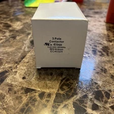 ***NEW*** EC40324 Diversitech 3 Pole, 40AMP, 24Volt Contactor