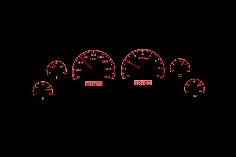 Аналоговая система указателей приборной панели Dakota Digital 1994-2004 Ford Mustang VHX-94F-MUS-K-R - Изображение 2 из 4