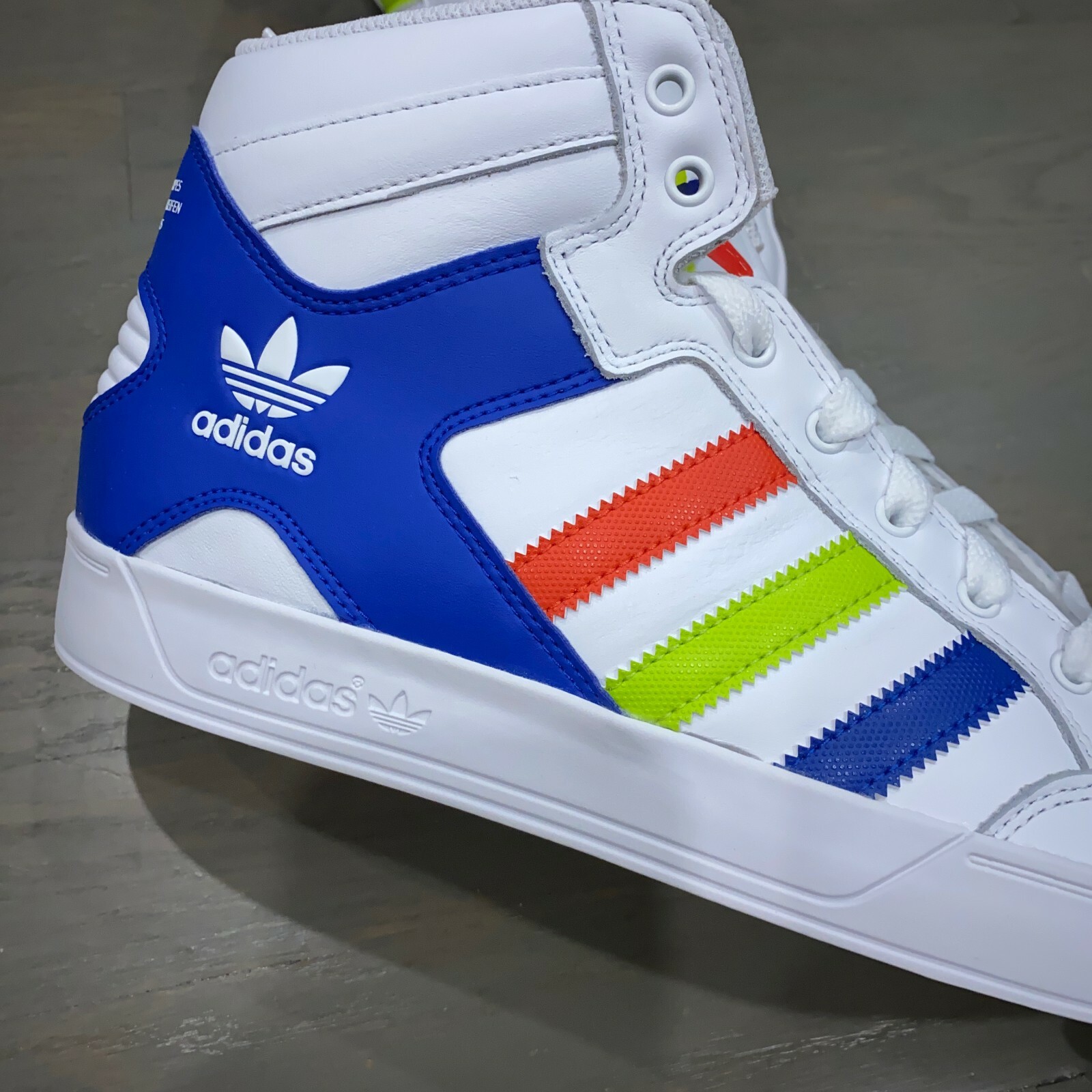 adidas originals hardcourt hi red