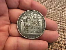 1934 GERMAN FUHRER THE BUILDING STONE WWII COMMEMORATIVE COIN