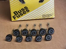 Lot of 10 - NEW Cooper Bussmann Buss Fuses BK GLR3 GLR-3 300V Glass Tube Knob 
