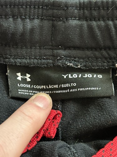 Under Armour Sweatpants Boys Loose Black Red sz Youth Large - Picture 5 of 5