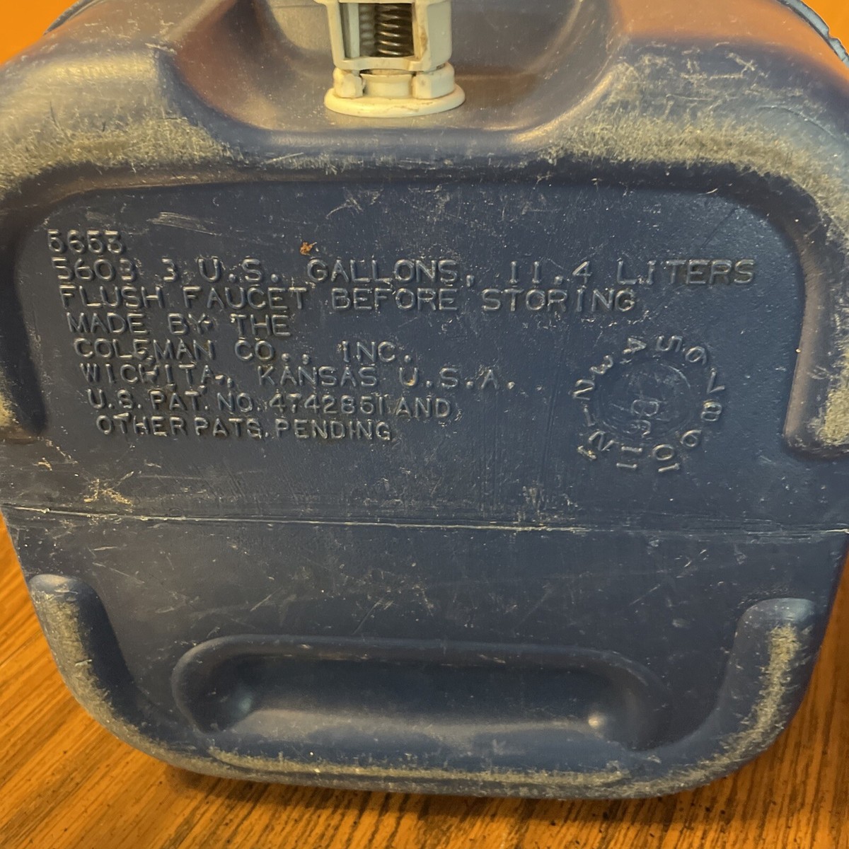 Vintage Blue Coleman 3 Gallon Drink Cooler Water Jug Model