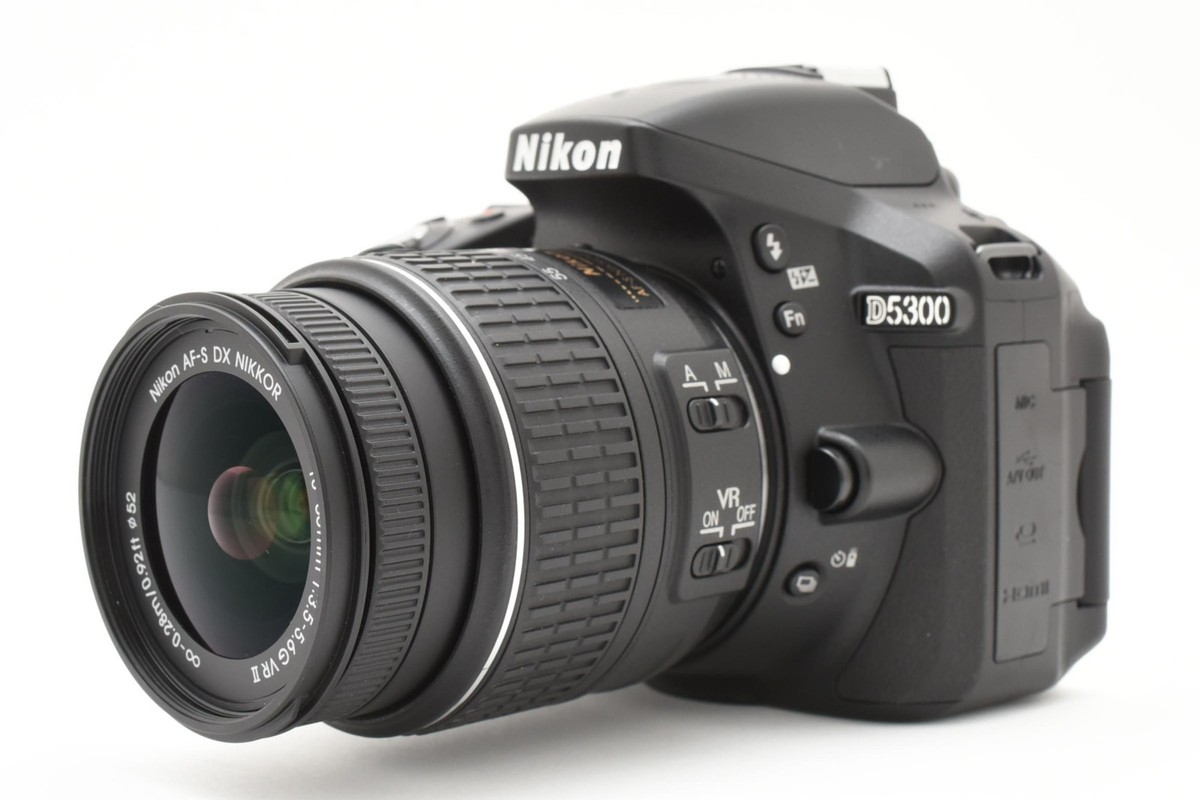 美品 Nikon D5300 AF-S 18-55mm S数1800回 1172 Near Mint] [Shutter Count 1800] Nikon D5300 AF-S 18-55mm