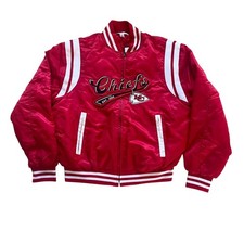 Popular by Taylor Swift @ Super Bowl Kansas City Chiefs WEAR Erin Andrews Jacket