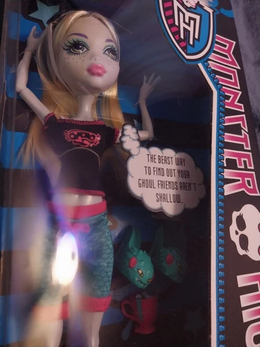 Monster High Dead Tired Lagoona Blue 2012 New In Box