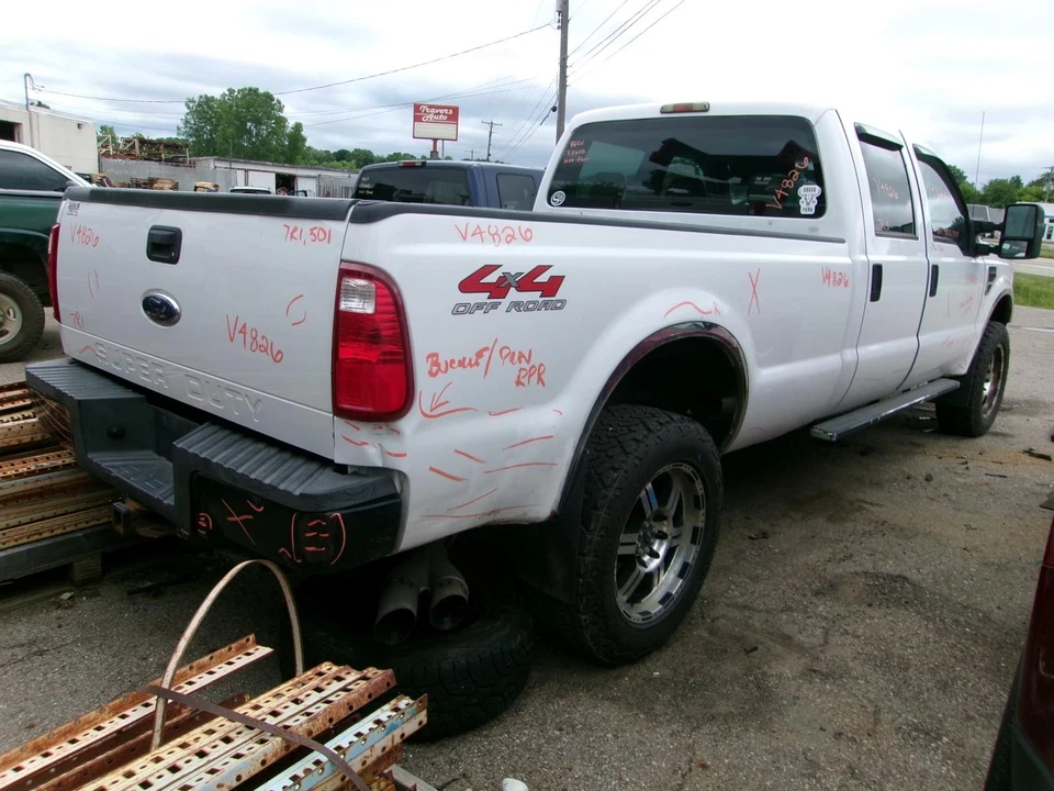 Conjunto de filtro de aire usado se adapta a: camioneta Ford Ford f350sd 2008 diésel grado A Foto 3 de 4