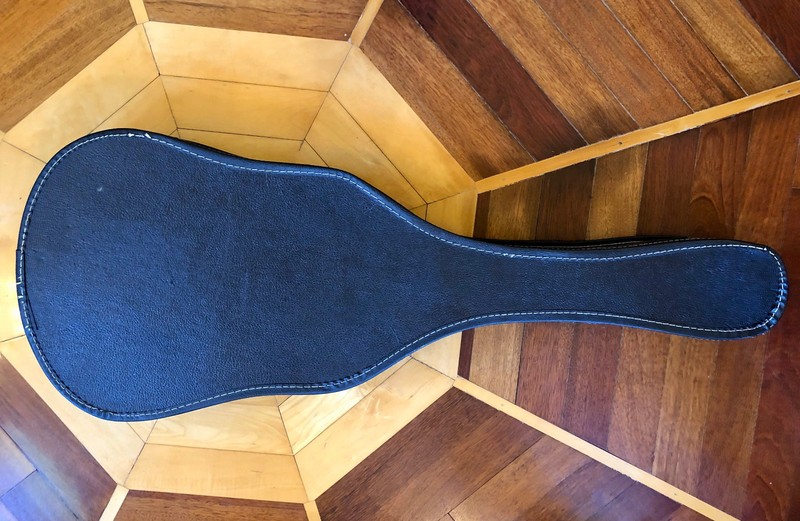 Vintage Classical or Small Acoustic, Parlor or Electric Guitar Hard Chip Case