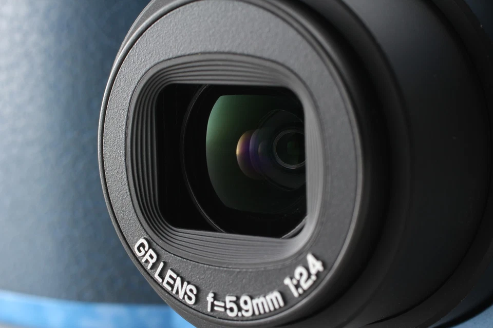 [MINT] RICOH GR DIGITAL I 8.1MP 1st Anniversary Model Angel Blue From JAPAN - Image 3 of 4