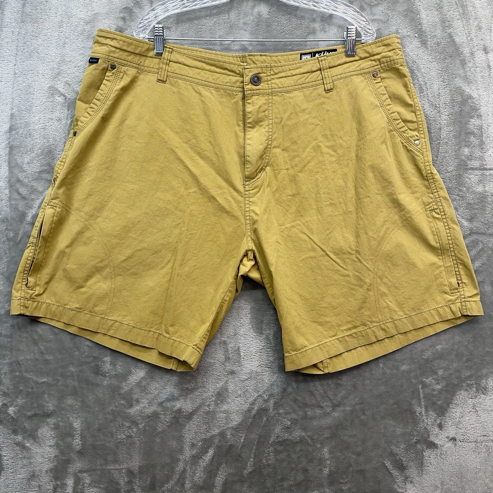 Kuhl Shorts Men's 42 Ramblr fishing performance zip pocket hybrid UPF 9" upf 50