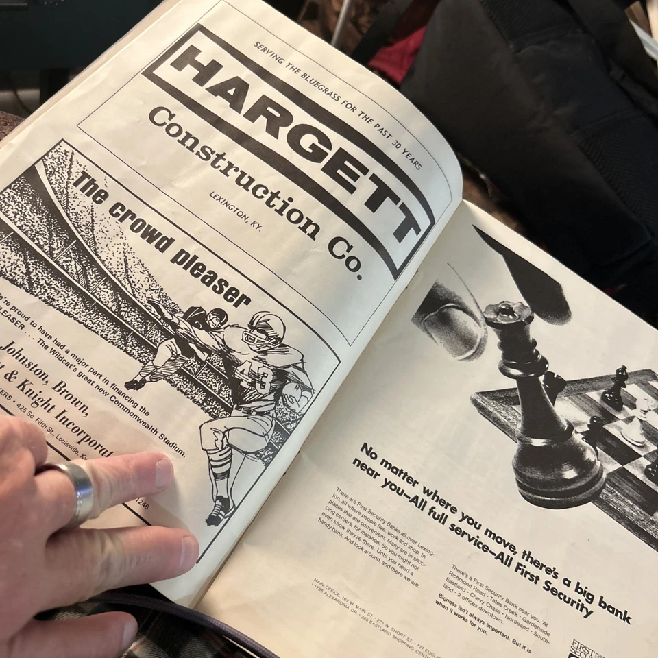 Boleto completo de baloncesto Kentucky Wildcats 1971 Reino Unido Memorial Coliseum vs Alabama Foto 3 de 4