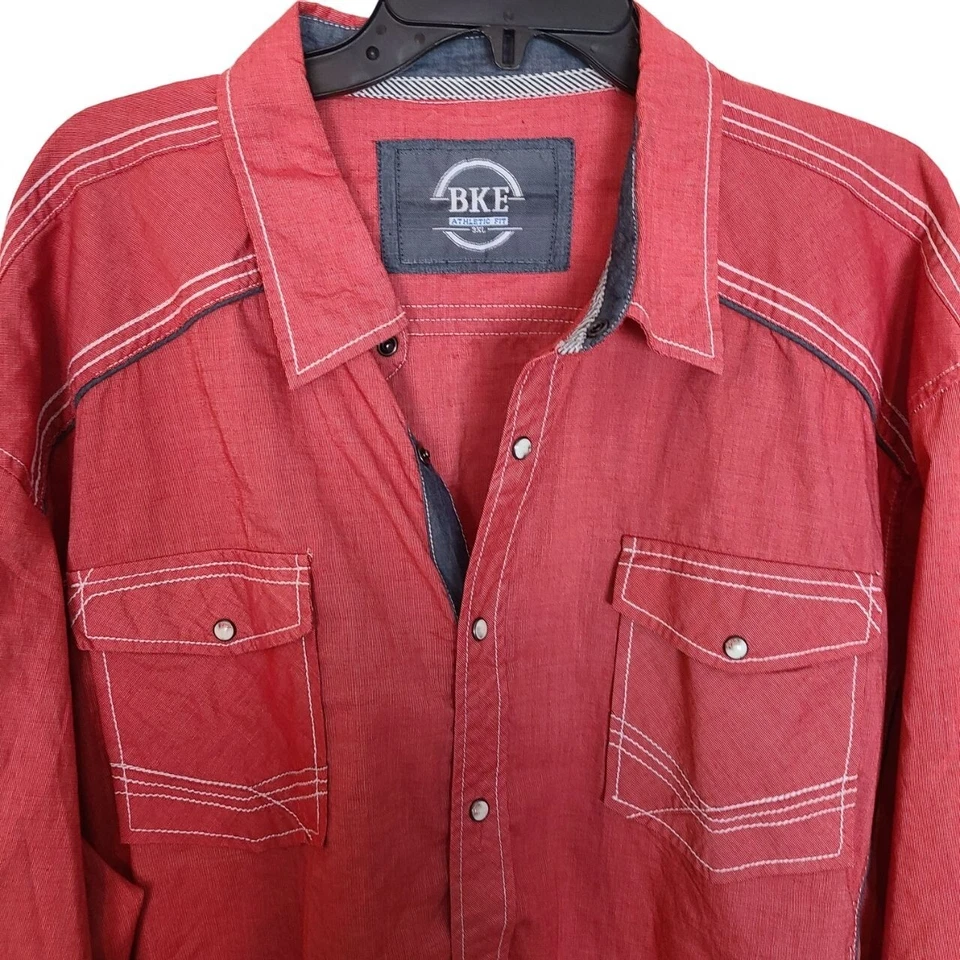 Camisa BKE Para Hombres 3XL Roja Mangas Largas Ajuste Atlético Frontal a Presión Bolsillos Occidental Foto 2 de 4