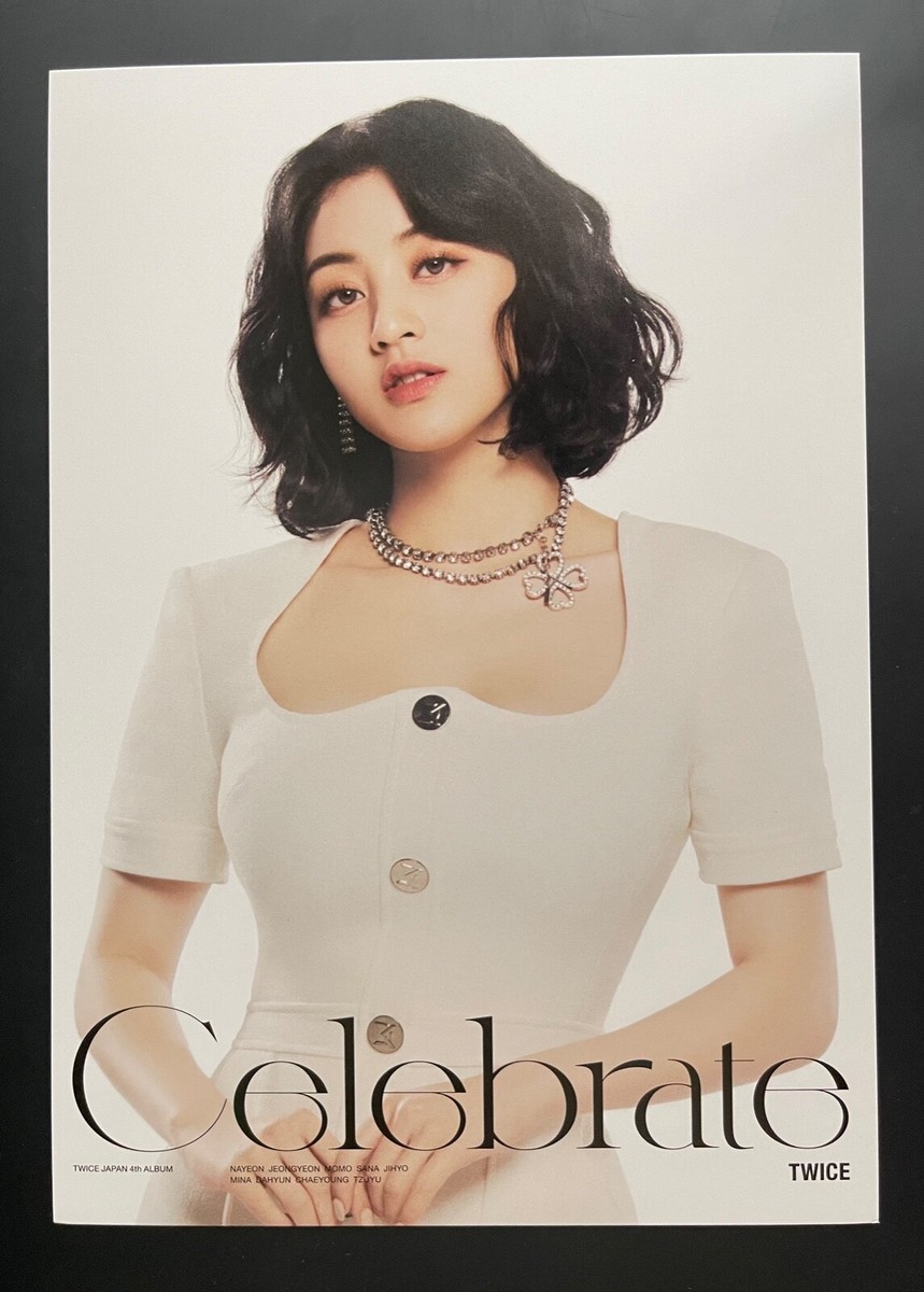 TWICE『Celebrate』ONCE ver. + Postcard [Select Member TWICE『Celebrate』ONCE ver. + Postcard [Select Member
