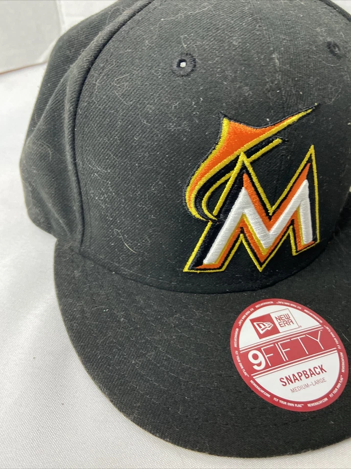 Miami Marlins Hat OG Logo Strap Snap 9Fifty NWT New Era - Imagem 3 de 4