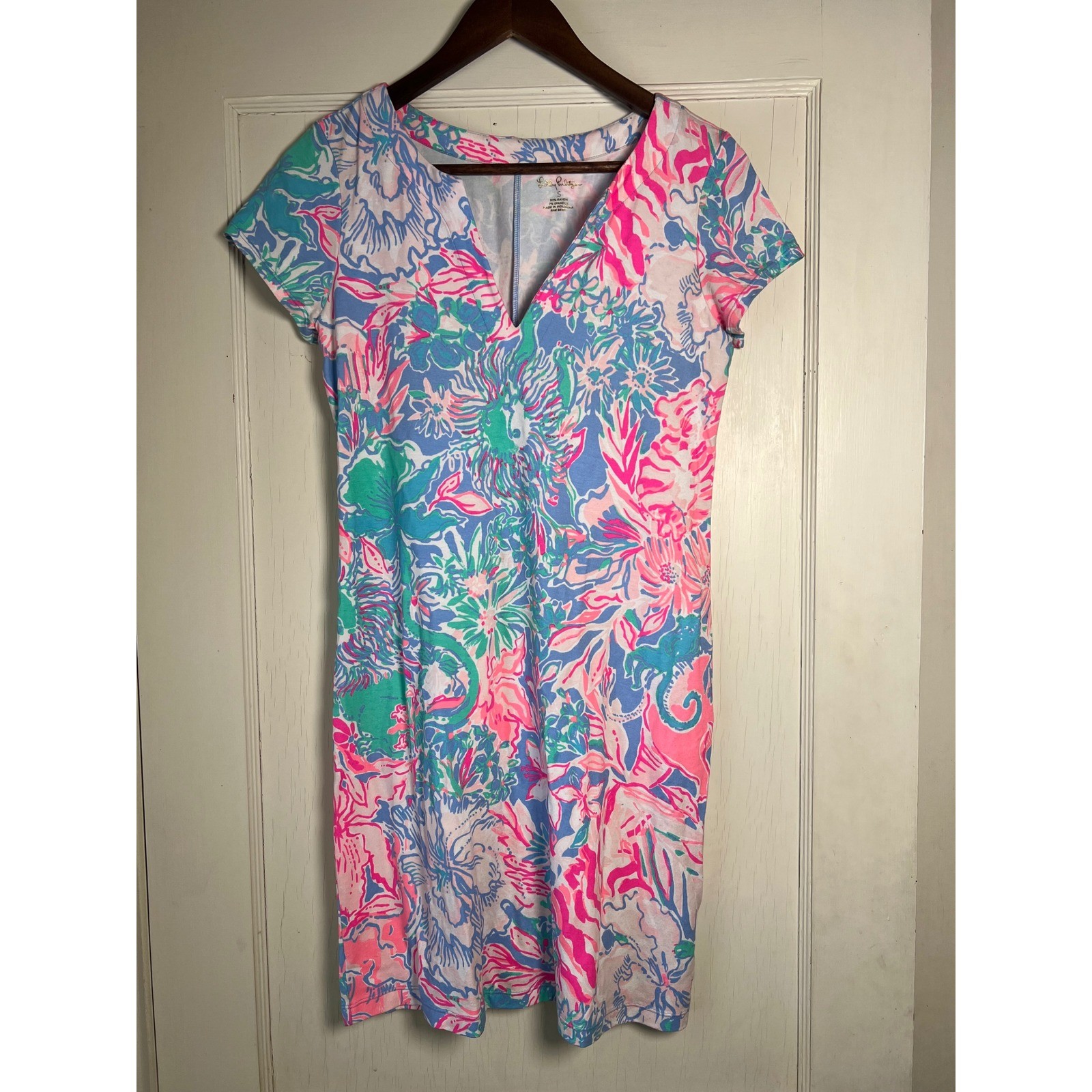Lilly Pulitzer Essie V-Neck T-Shirt Dress Blue Pink Green Floral Print Size S