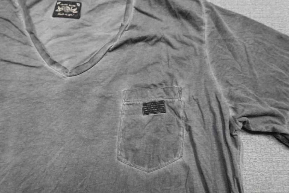 Camisa Diesel Para Hombre Grande Gris Cuello en V Bolsillo Ligera Elastizada Comodidad Suave Foto 4 de 4