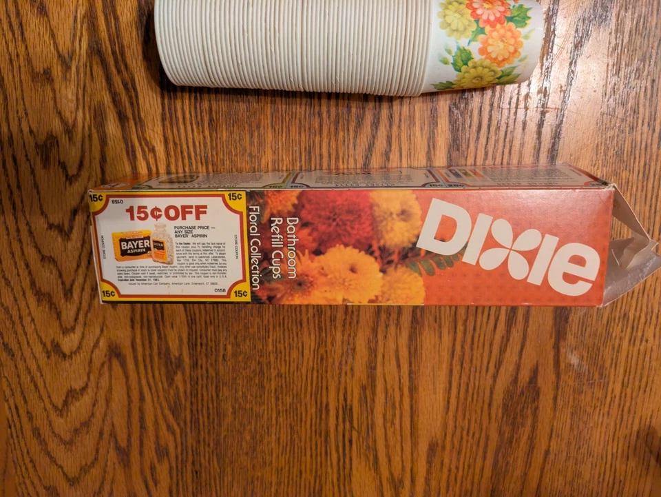 TAZAS DE PAPEL DIXIE VINTAGE OTOÑO FLORES FLORALES ORO AMARILLO NARANJA TAMAÑO 3 OZ Foto 4 de 4