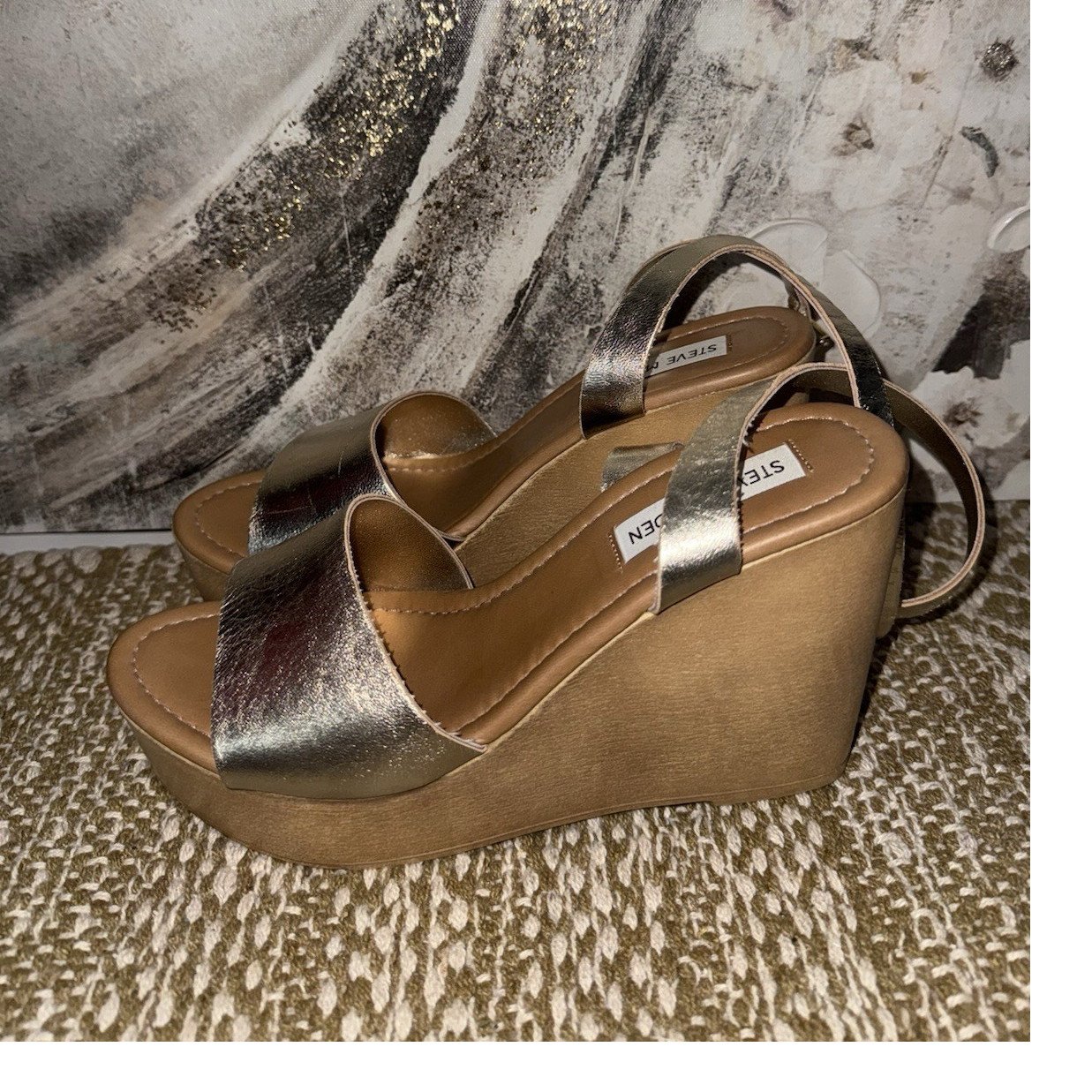 Steve Madden Women’s Gold/Tan Leather Wedge Sandals Ankle Strap Buckle 8
