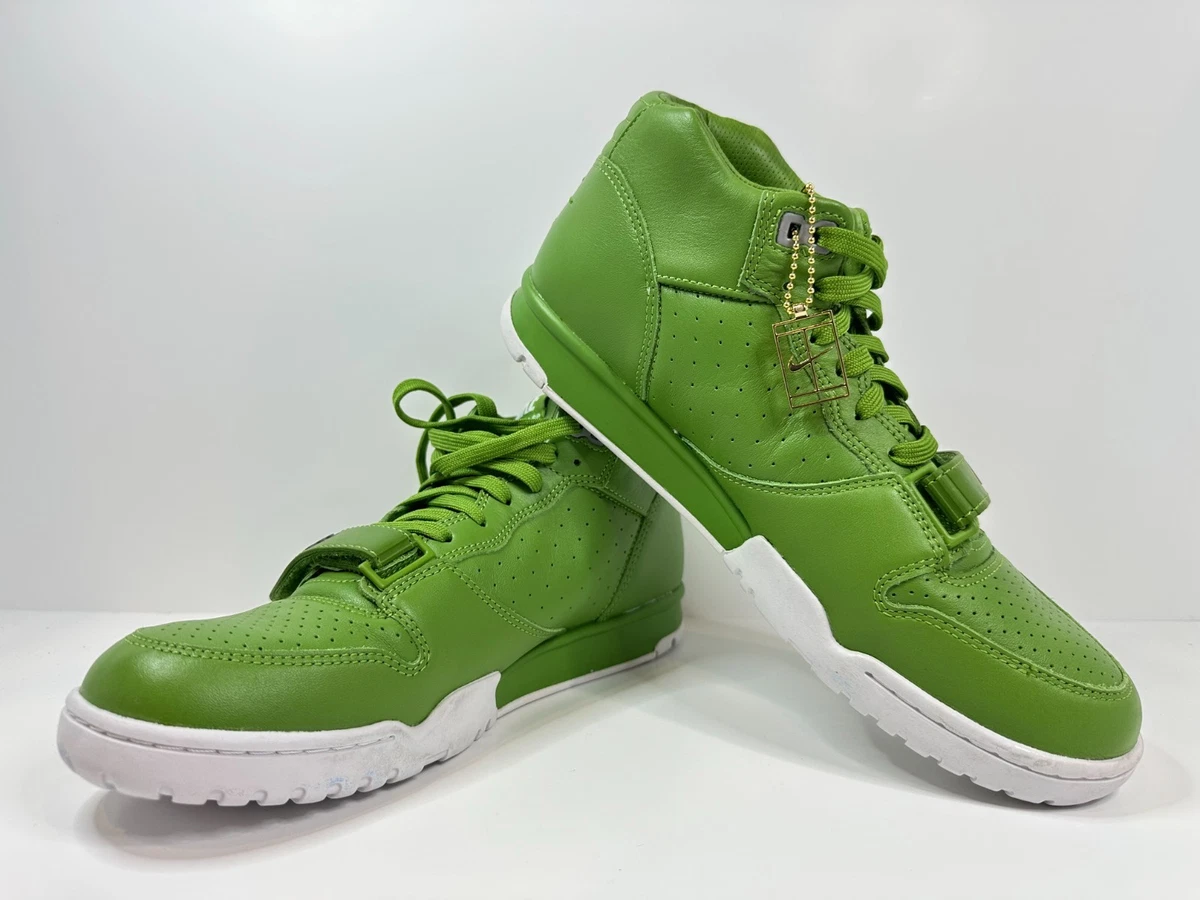 Preços baixos em Nike Fragment Design x Air Trainer 1 SP Mid