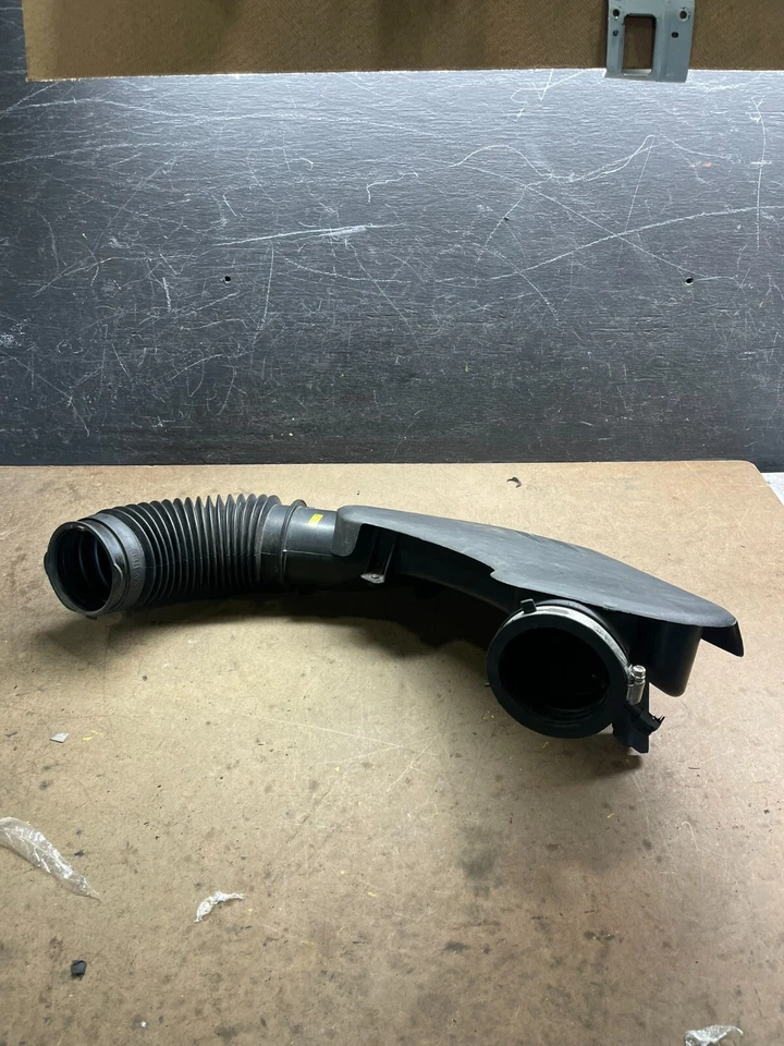 Limpiador de tubos de conducto de admisión de aire Chrysler 300 2011 a 2018 3,6 L OEM M5181 DG Foto 3 de 4