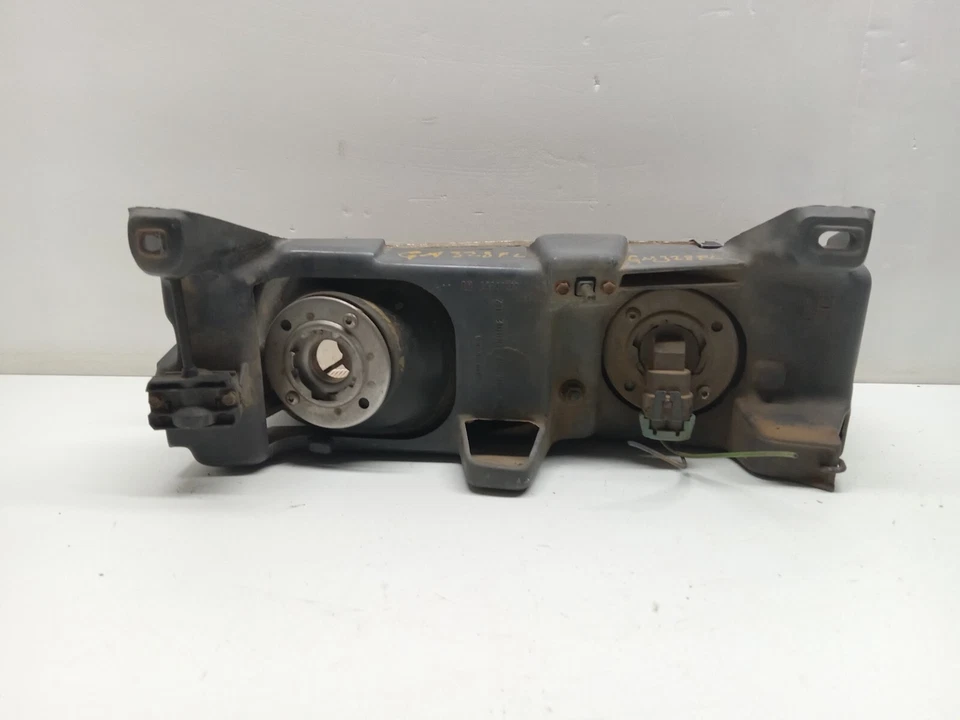 Faro delantero izquierdo Chevrolet Beretta 1989 OEM, 114-00182B Foto 4 de 4