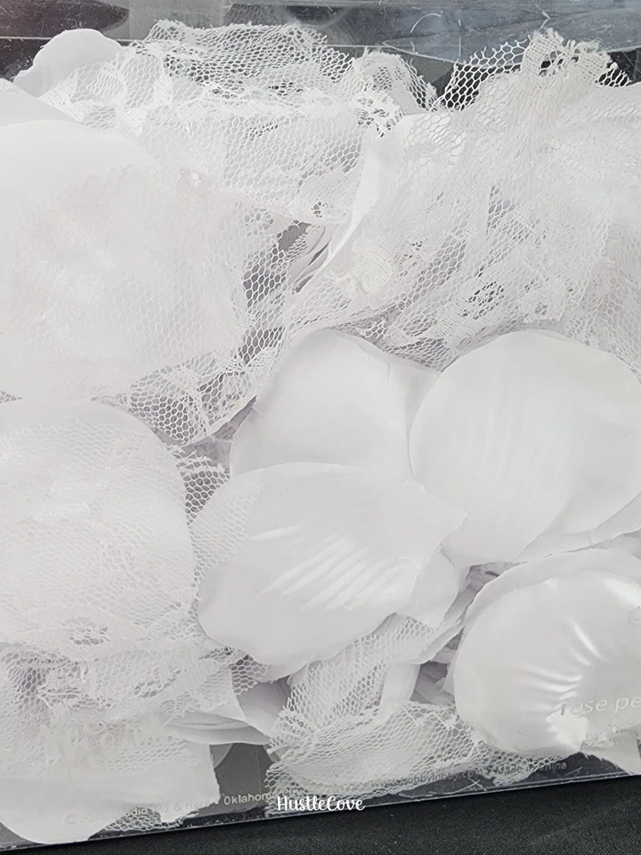 White Silk & Lace Rose Petals 300ct Wedding Flower Girl Party Special Occasion - Image 3 of 3