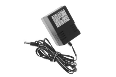 Original Netzteil SCP41-90600 Output: 9V-600mA