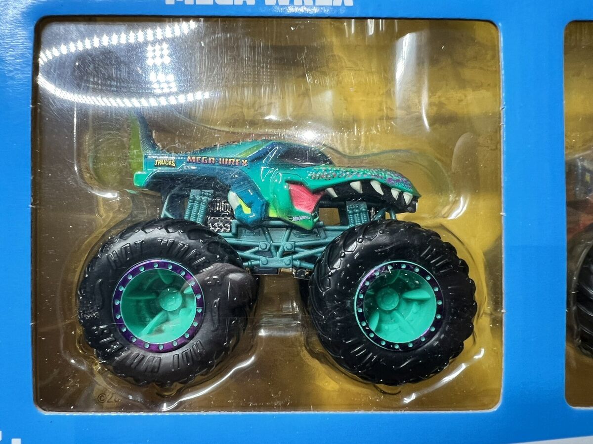  Hot Wheels Monster Trucks Live 8-Pack, Multipack of 1:64 Scale  Toy Monster Trucks, Characters from The Live Show, Smashing & Crashing  Trucks, Gift for Kids 3 Years Old & Up 