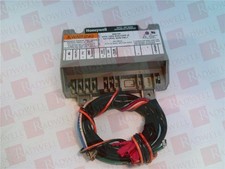 HONEYWELL Y8610-U-3003 / Y8610U3003 (USED)
