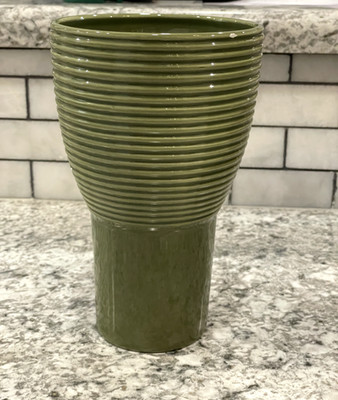 Royal Norfolk Avocado Green Planter/Vase, Ribbed Rings, Vintage