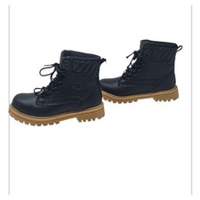 FILA Kids Black Hiking Boot 3HM01834-976, Size 1. Minor cosmetic defect. See pic