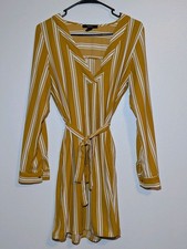 Forever 21 Striped Yellow Dress Women's Size Medium Tie Waist Vneck Classy Chic