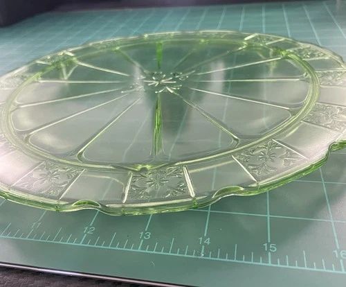 Vintage Green Uranium Depression Glass Footed Cake Plate Jeanette