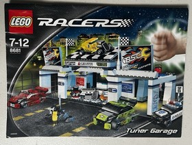 LEGO Racers: Tuner Garage (8681), Complete w/ Manual, Minifigs, & Box