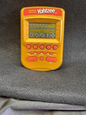 Hasbro 2002 Vintage Yahtzee Handheld Pocket Electronic Game Gold - Nice! Working