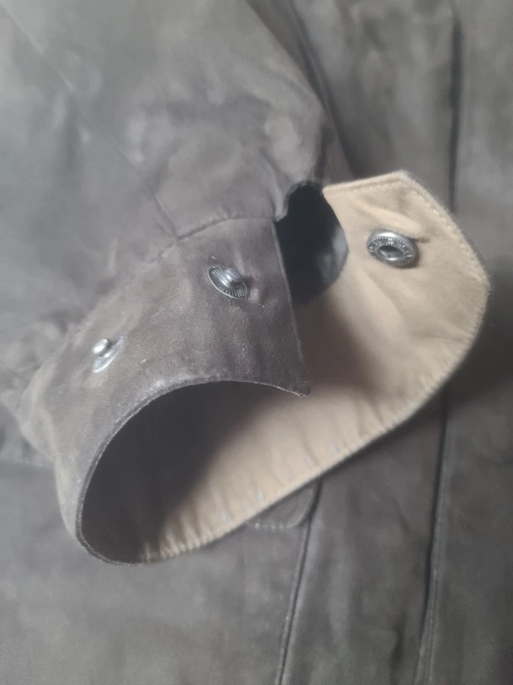 Jos. A. Bank M dark brown polyester coat jacket zip out liner snap & zip front - Image 4 of 4