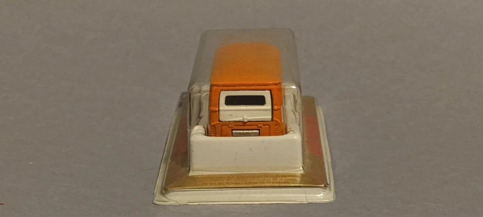 MAJORETTE  226  T2 Fourgon VW  "Service Autoroute" - scala 1:60 - Immagine 2 di 4