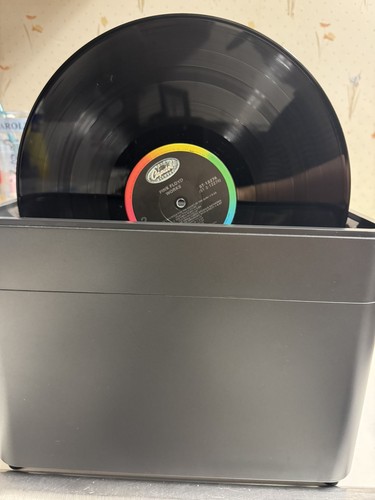 Vinyl Record Cleaning And Sleeve Service