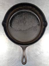 Vintage Unmarked Lodge #9 Cast Iron Skillet 3 Notch Heat Ring 1940s-1950s FLAT