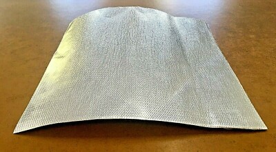 Lámina Termoaislante Adhesiva De Aluminio – 35x25 Cm, Soporta Hasta 800°C