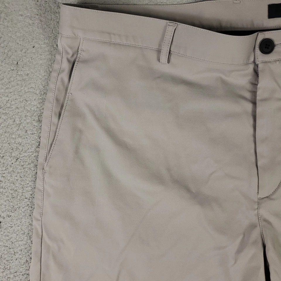 Pantalones Cortos Theory Para Hombre Talla 40 Beige/Gris Golf Dri Fit Informales Frente Plano Chino * Foto 2 de 4