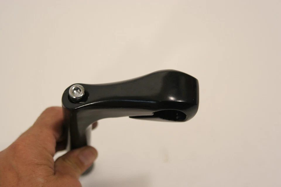 Fuji Alloy High Rise 135mm Quill stem 1 1/8" 80mmx30' Rise 25.4 Clamp Black FU2 - Image 2 of 2