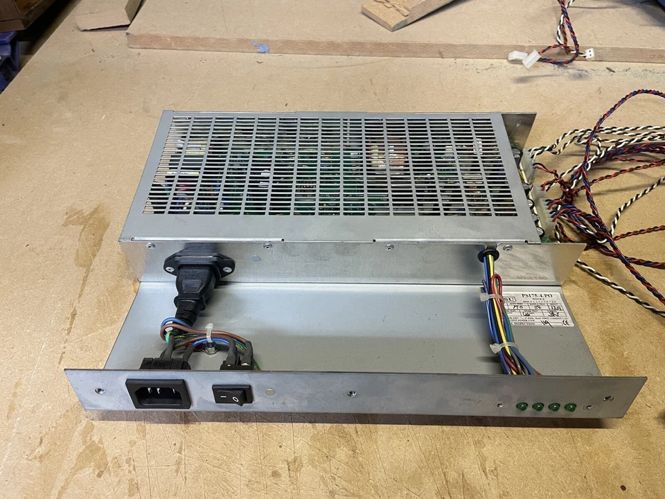 MIDAS VERONA 400 power supply unit 02 - Image 2 of 4