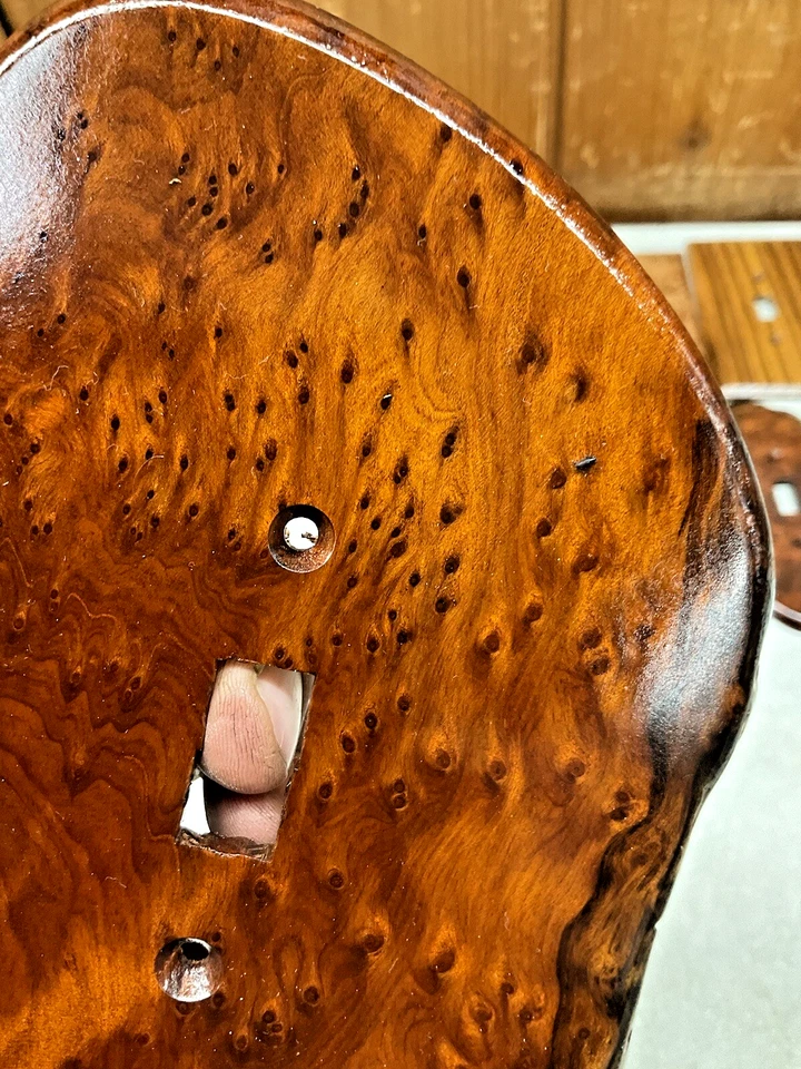 ¡Obra de arte! Cubierta de placa de interruptor de palanca eléctrica de madera de burl de borde vivo vintage Y Foto 4 de 4