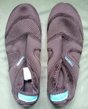 Wasserschuhe Korallenschuhe Tribord Gr. 40-41...