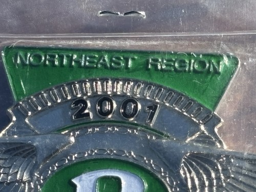 SEALED 2001 BENTLEY NORTHEAST REGION DRIVERS CLUB BADGE - Picture 6 of 9