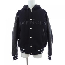 Givenchy Men  s Black Jacket 46 Vintage B Condition, Stylish, Used