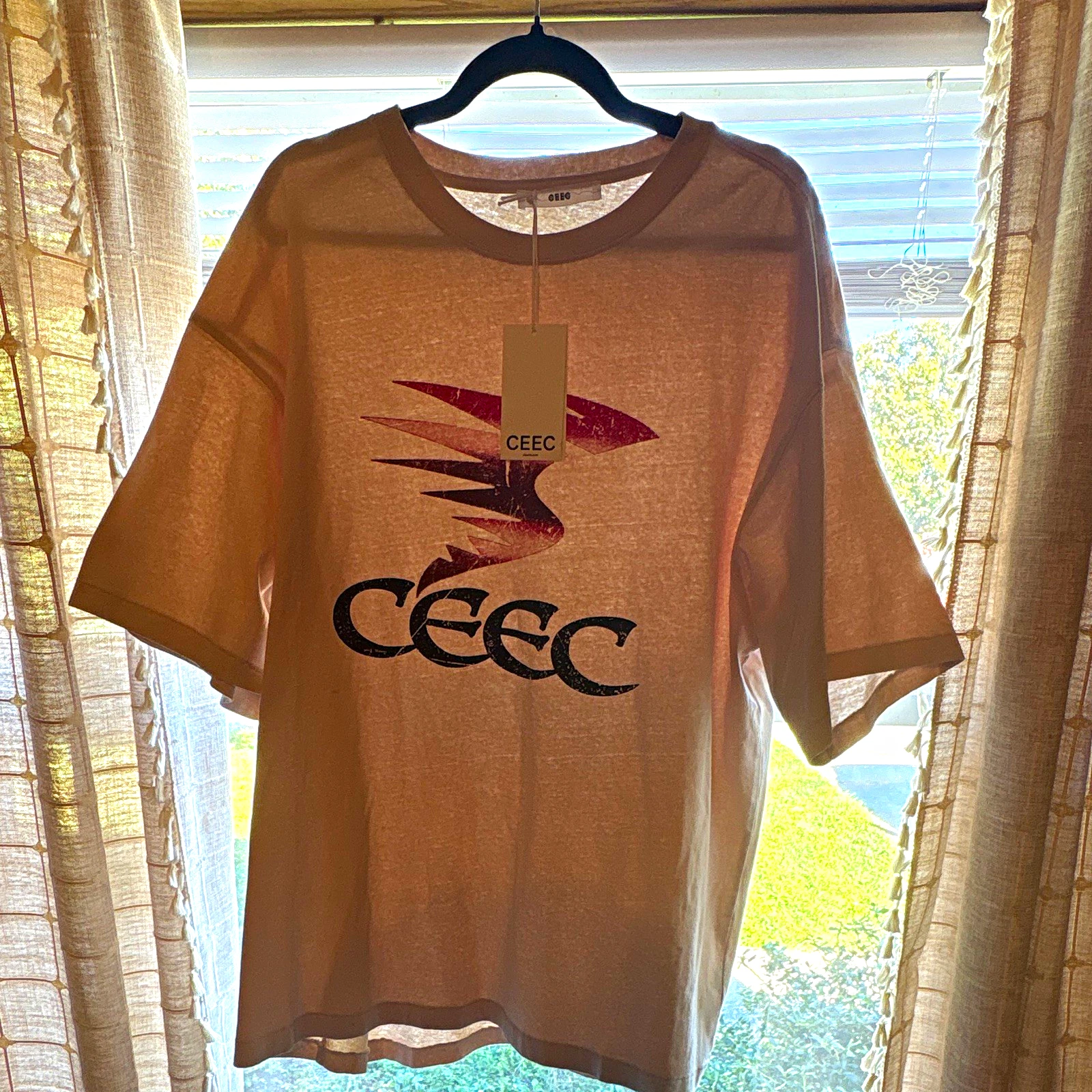 CEEC Logo Graphic Print T-Shirt White Crew Neck Short Sleeve Men’s Regular - product detail image 1